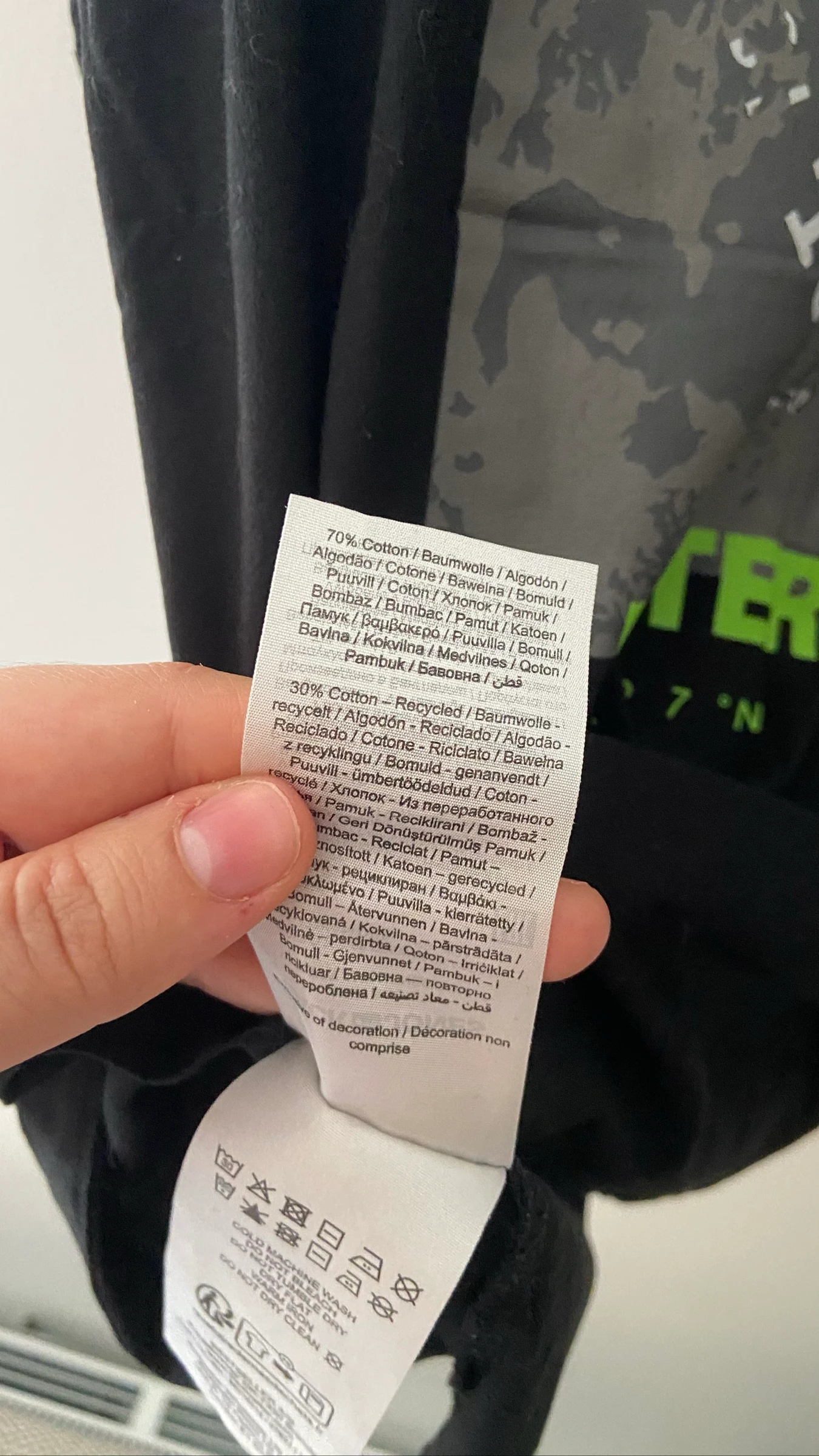 Camiseta preta com estampa nas costas Jack and Jone – photo 6